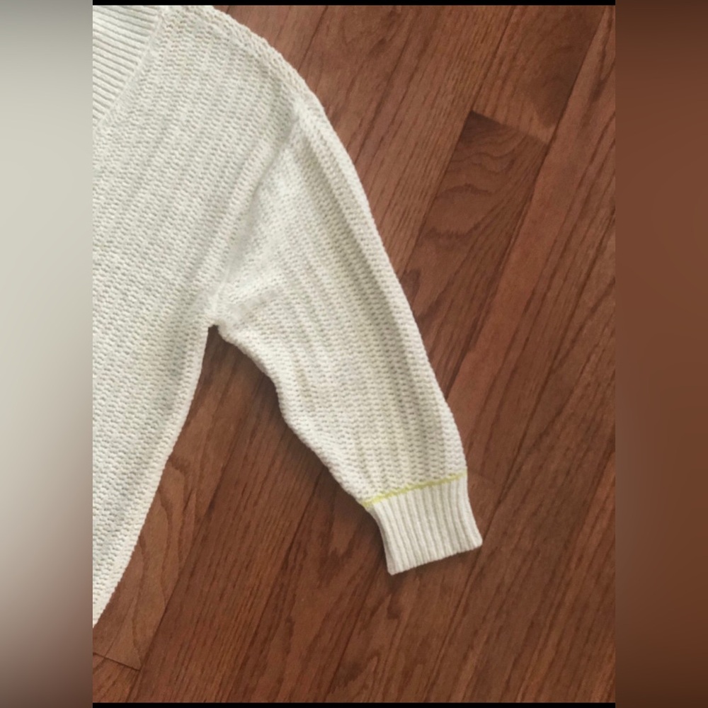 NWOT CAbi Croquet Cozy V-Neck Cream Knit Sweater Pullover Cotton Size Large - Picture 9 of 11